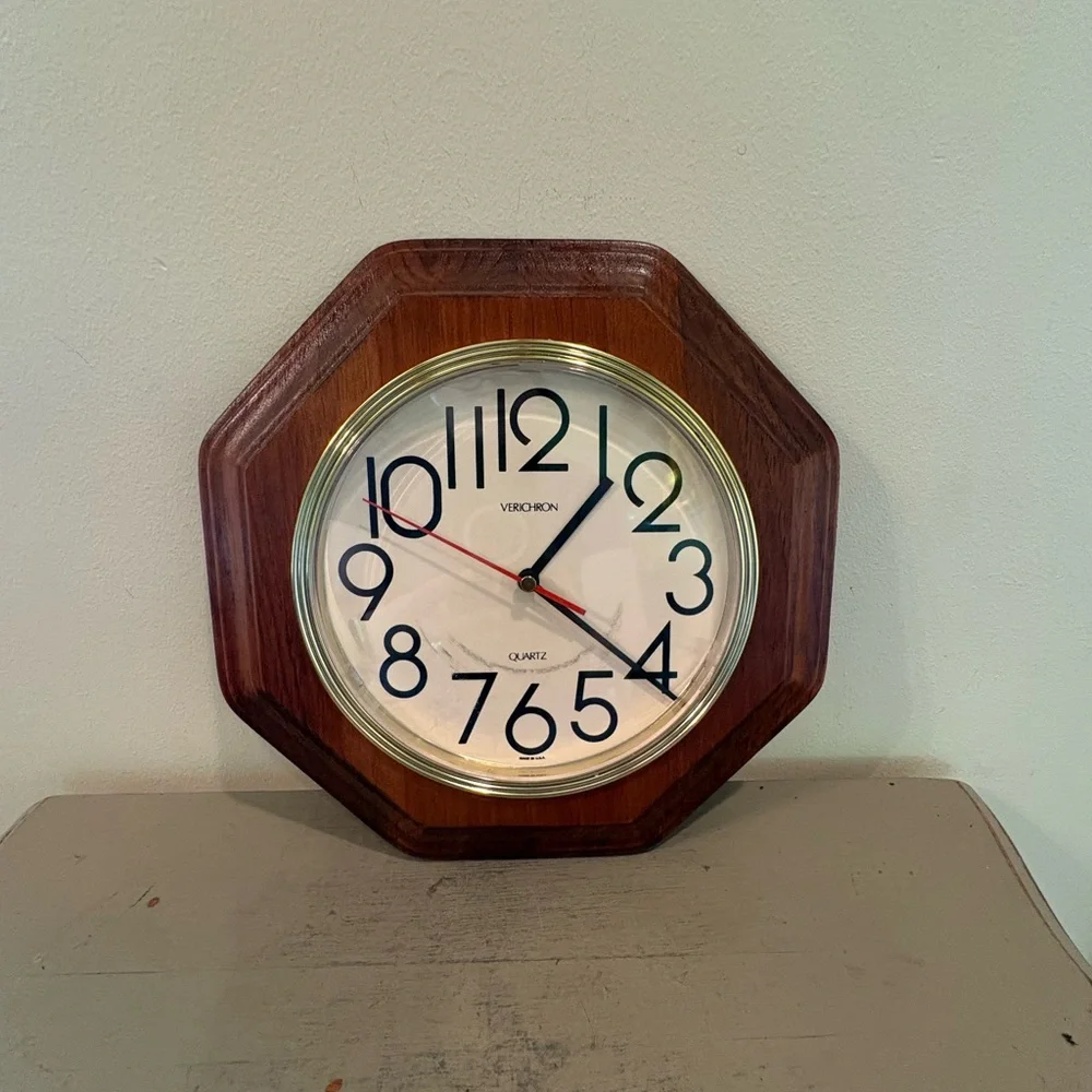 VTG Verichron Quartz Wood Octagon Wall Clock